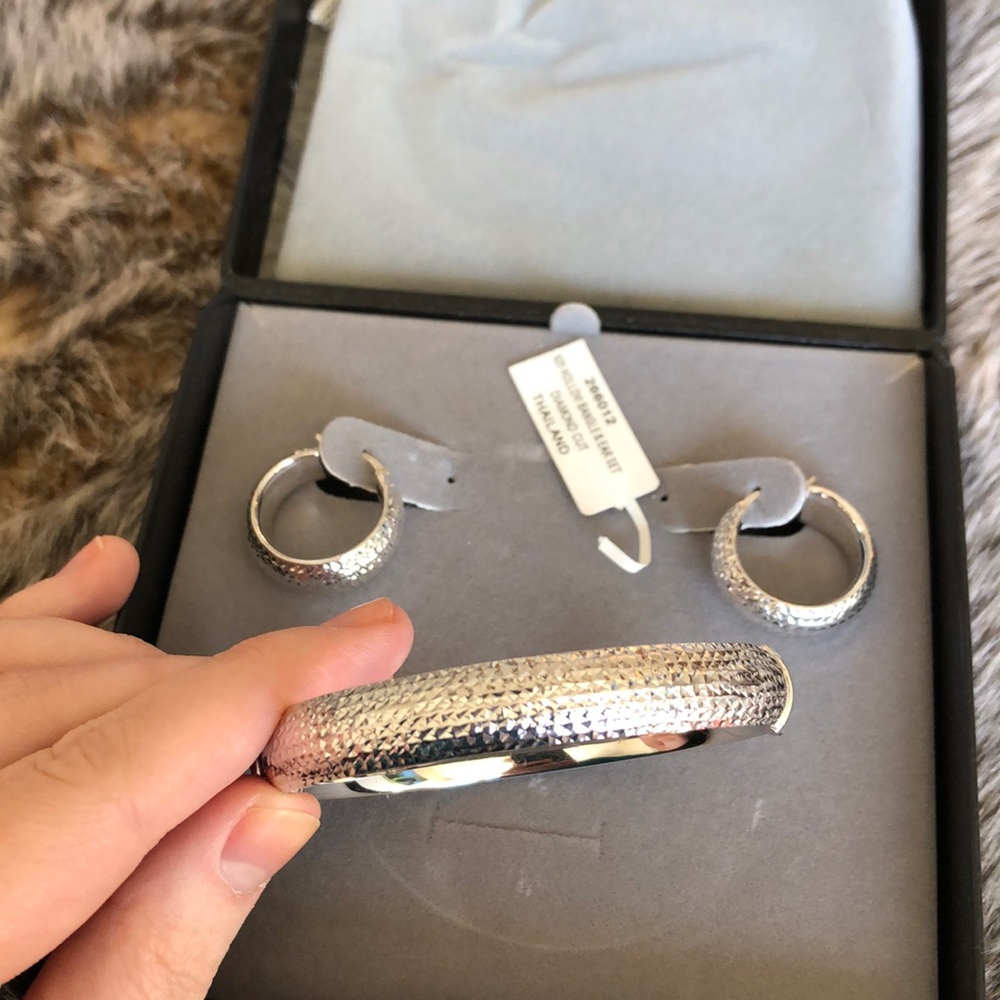 Diamond Cut 925 Silver Bangle & Hoop Set